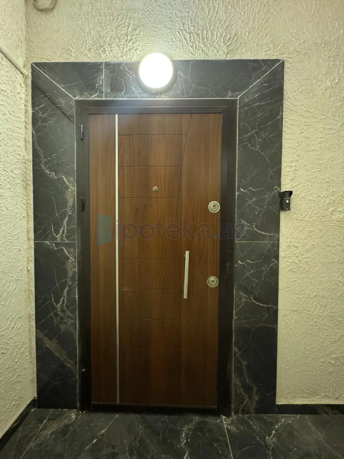 Satılır 3 otaqlı yeni tikili 134 m²