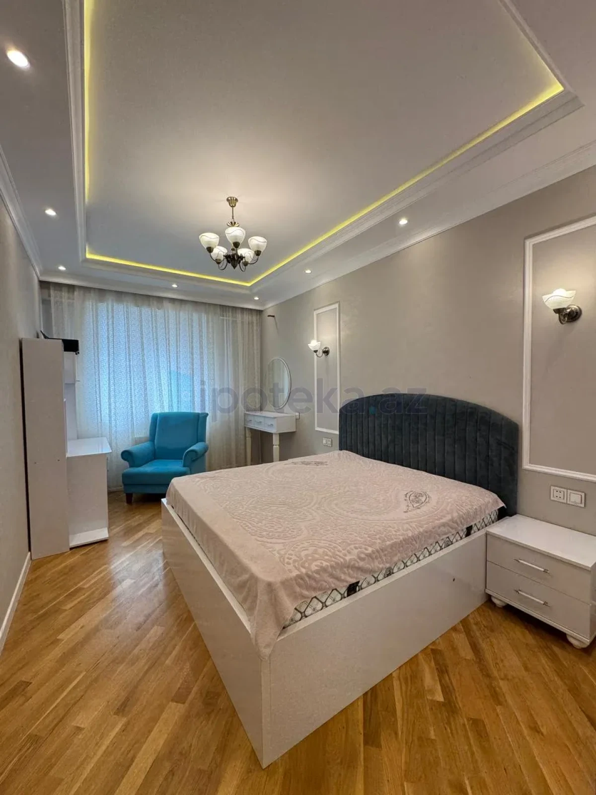 Satılır 4 otaqlı yeni tikili 136 m²