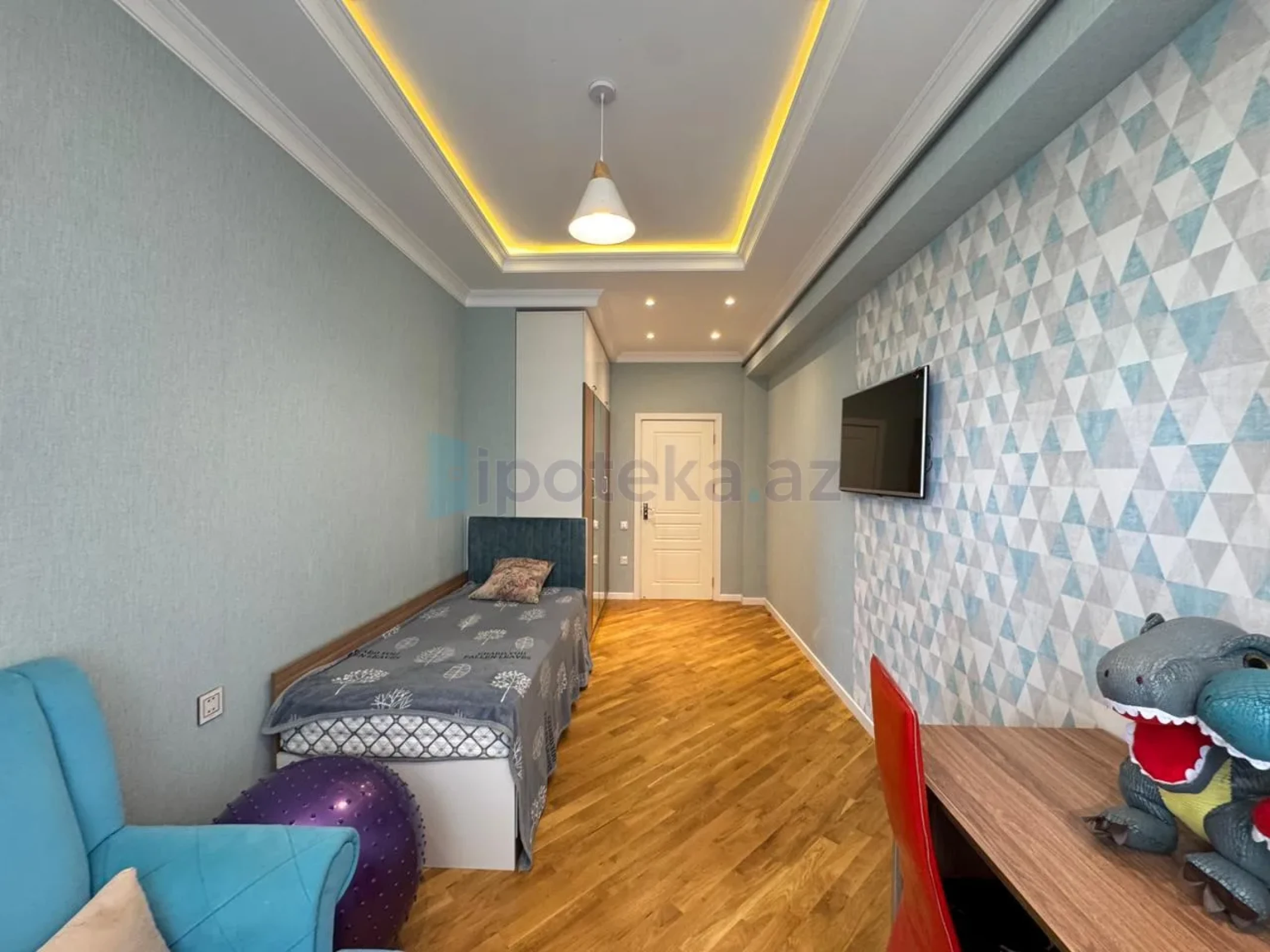 Satılır 4 otaqlı yeni tikili 136 m²