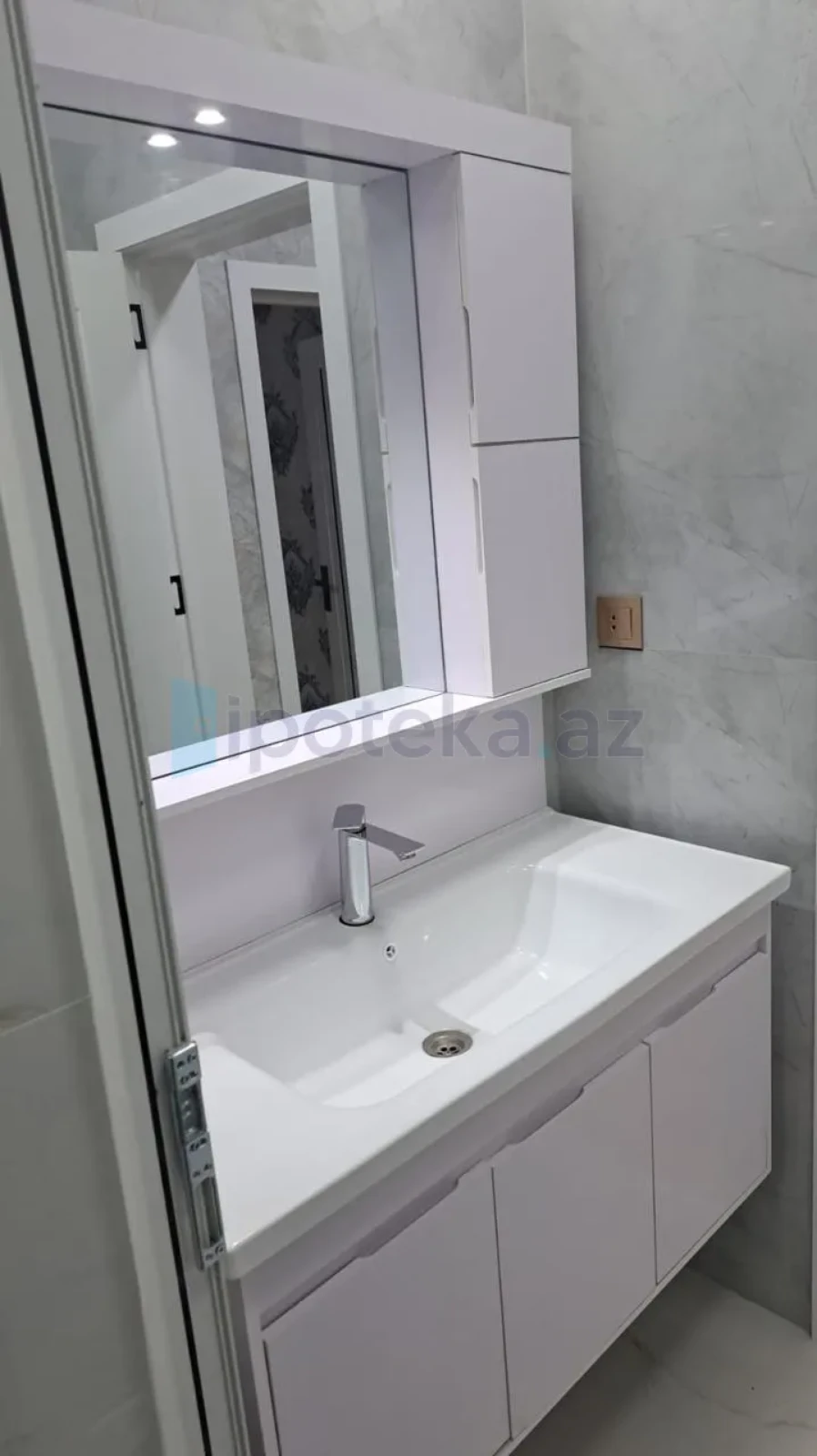 Satılır 3 otaqlı həyət evi 70 m²