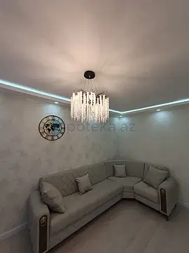 Satılır 2 otaqlı köhnə tikili 60 m²