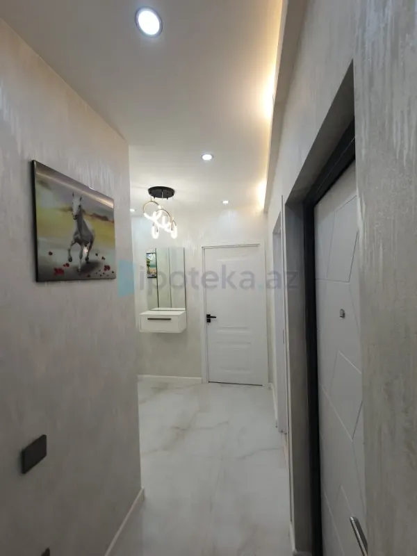 Satılır 2 otaqlı köhnə tikili 60 m²