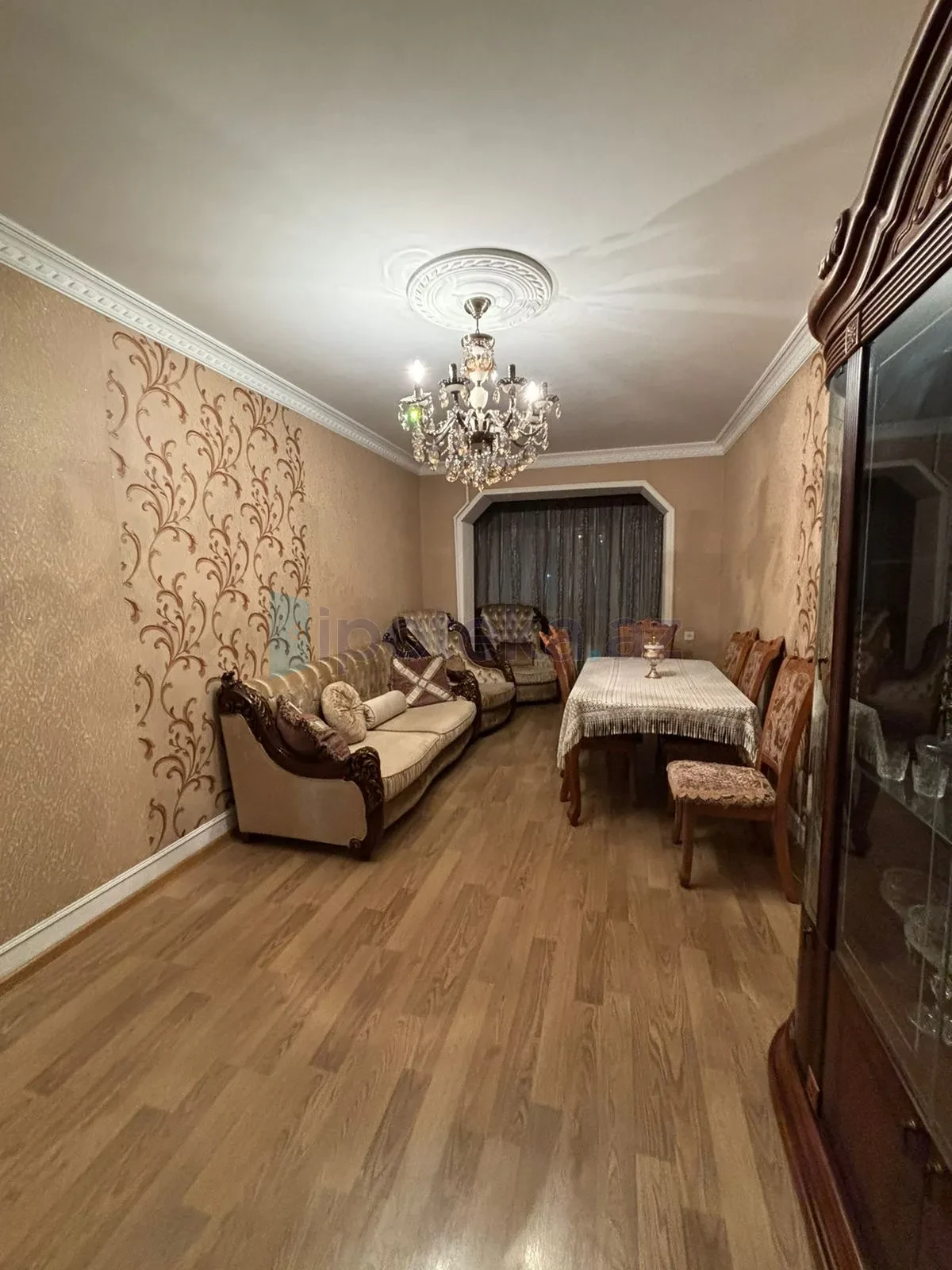 Satılır 3 otaqlı köhnə tikili 70 m²