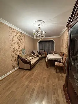 Satılır 3 otaqlı köhnə tikili 70 m² — Bakı, Yeni Günəşli 3 otaq 70.00 m²