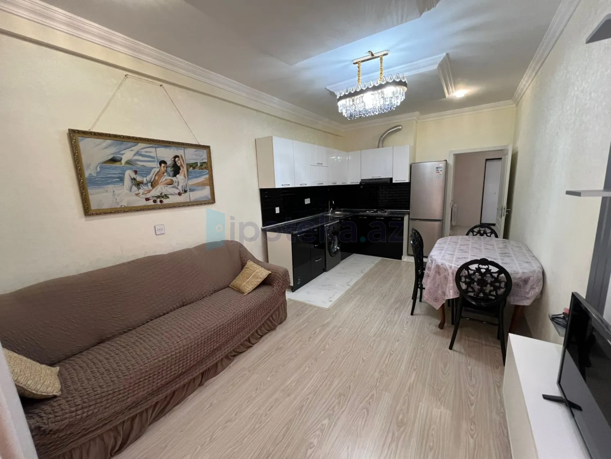 Satılır 2 otaqlı yeni tikili 77 m²