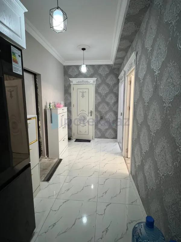Satılır 2 otaqlı yeni tikili 74 m²