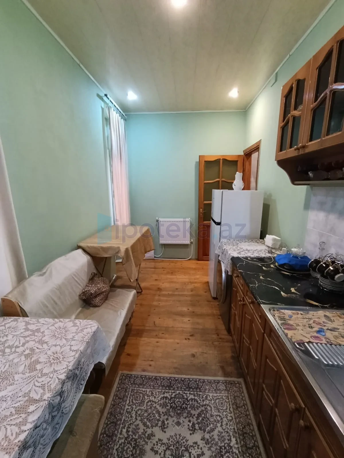 Satılır 3 otaqlı köhnə tikili 75 m²