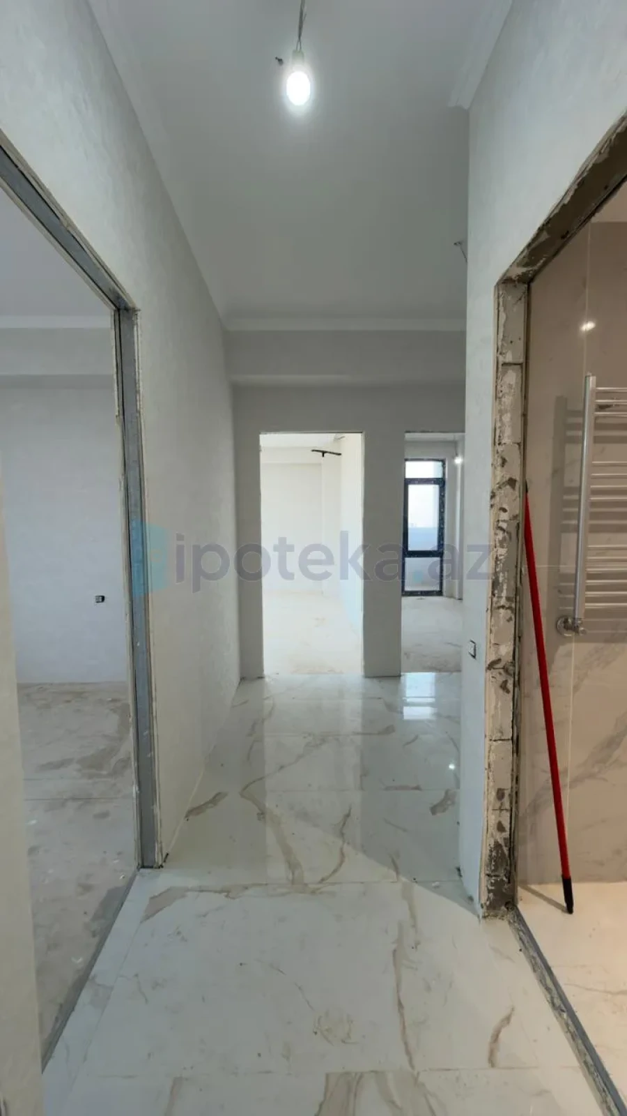 Satılır 3 otaqlı yeni tikili 90.9 m²