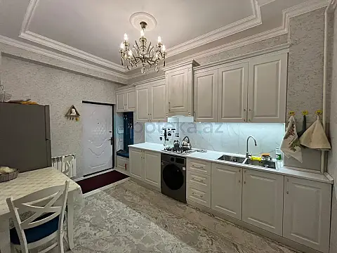 Satılır 2 otaqlı yeni tikili 71 m²