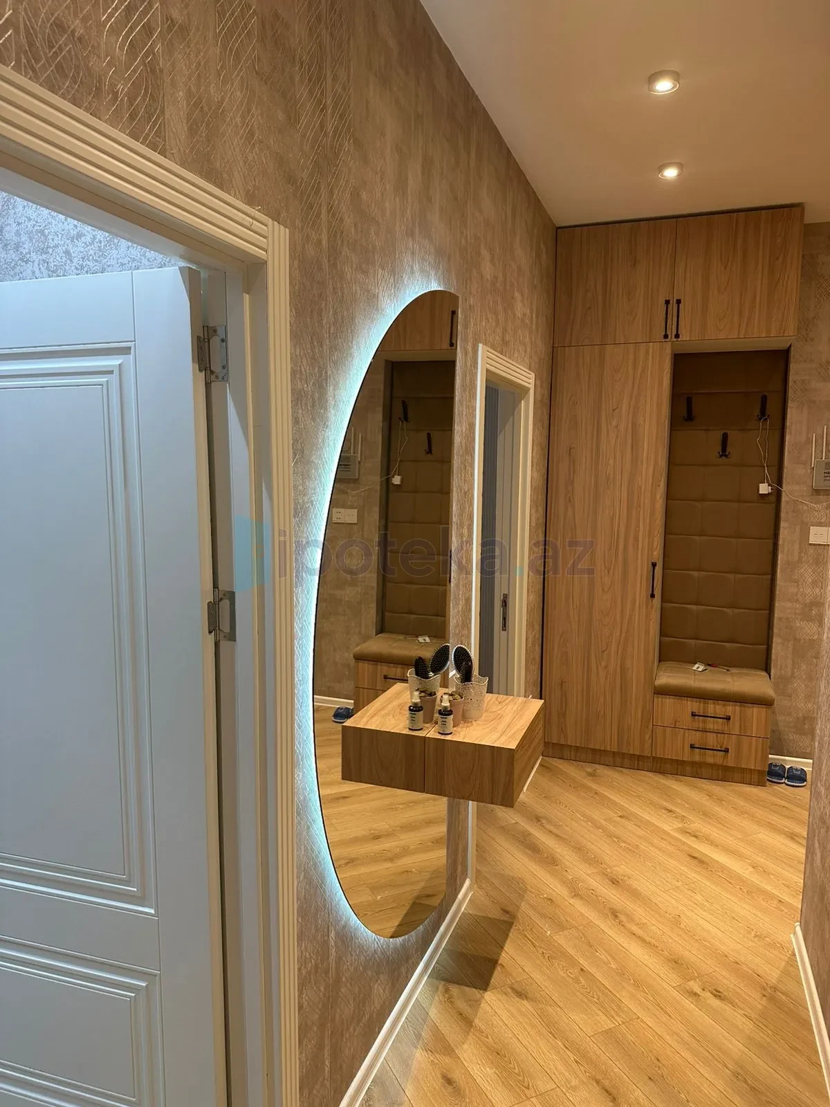 Satılır 2 otaqlı yeni tikili 80 m²