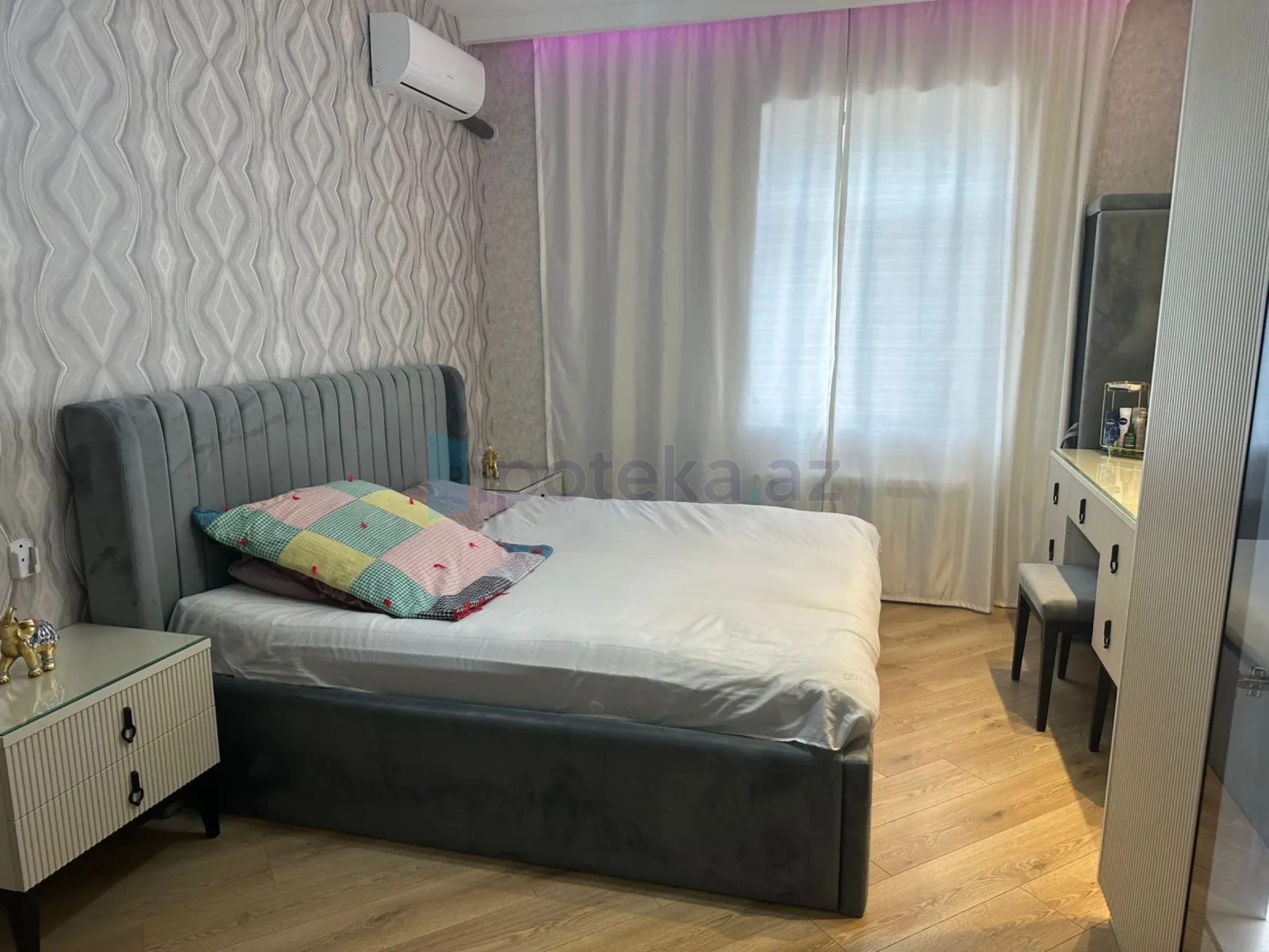 Satılır 2 otaqlı yeni tikili 80 m²