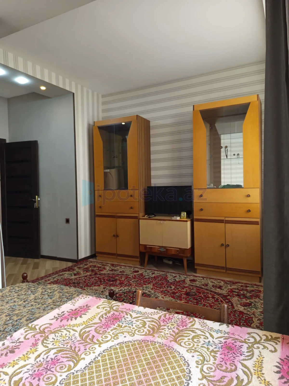 Satılır 2 otaqlı yeni tikili 60 m²