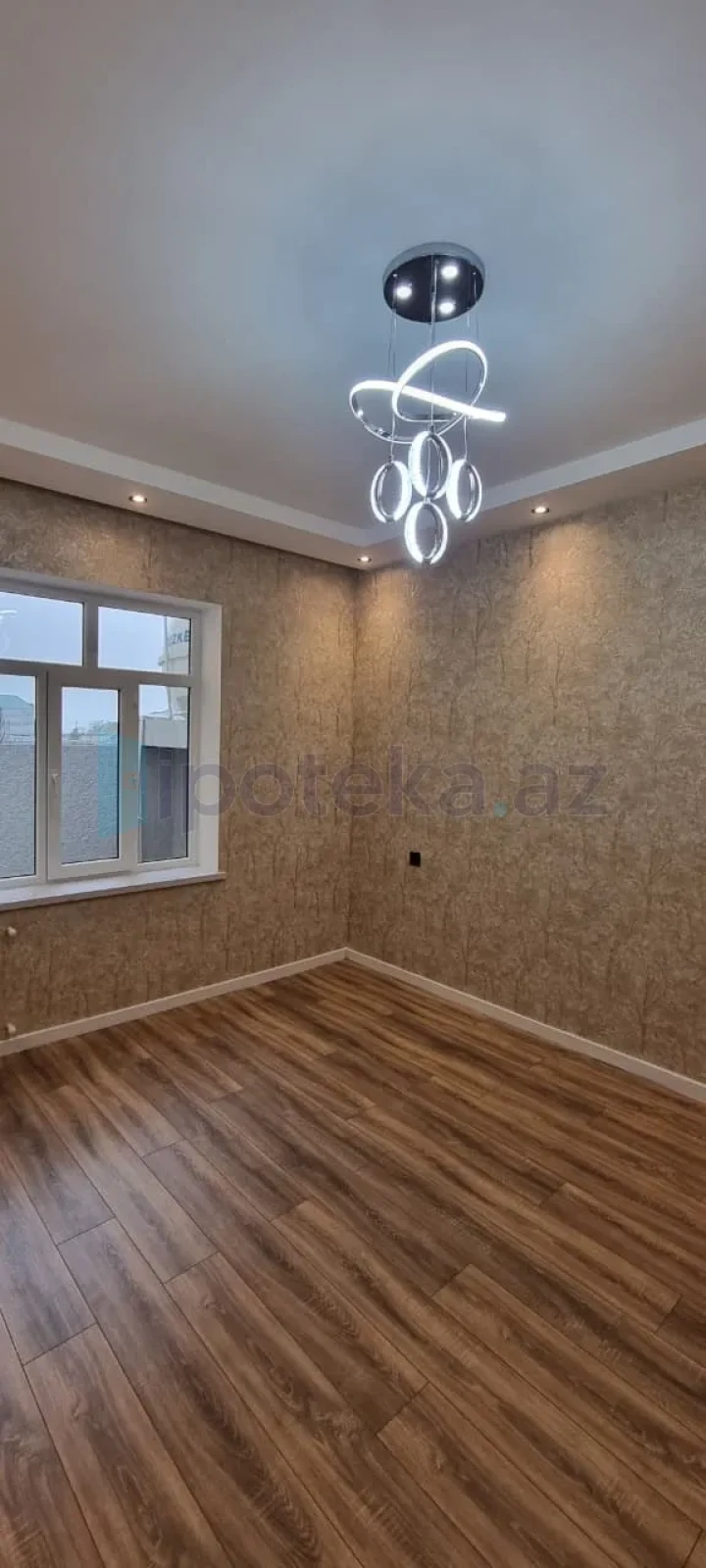 Satılır 4 otaqlı həyət evi 135 m²