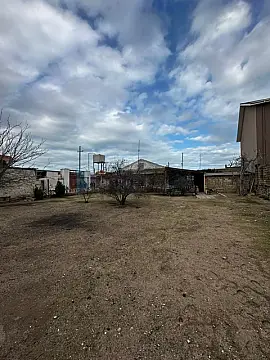 Satılır torpaq sahəsi 8 m²