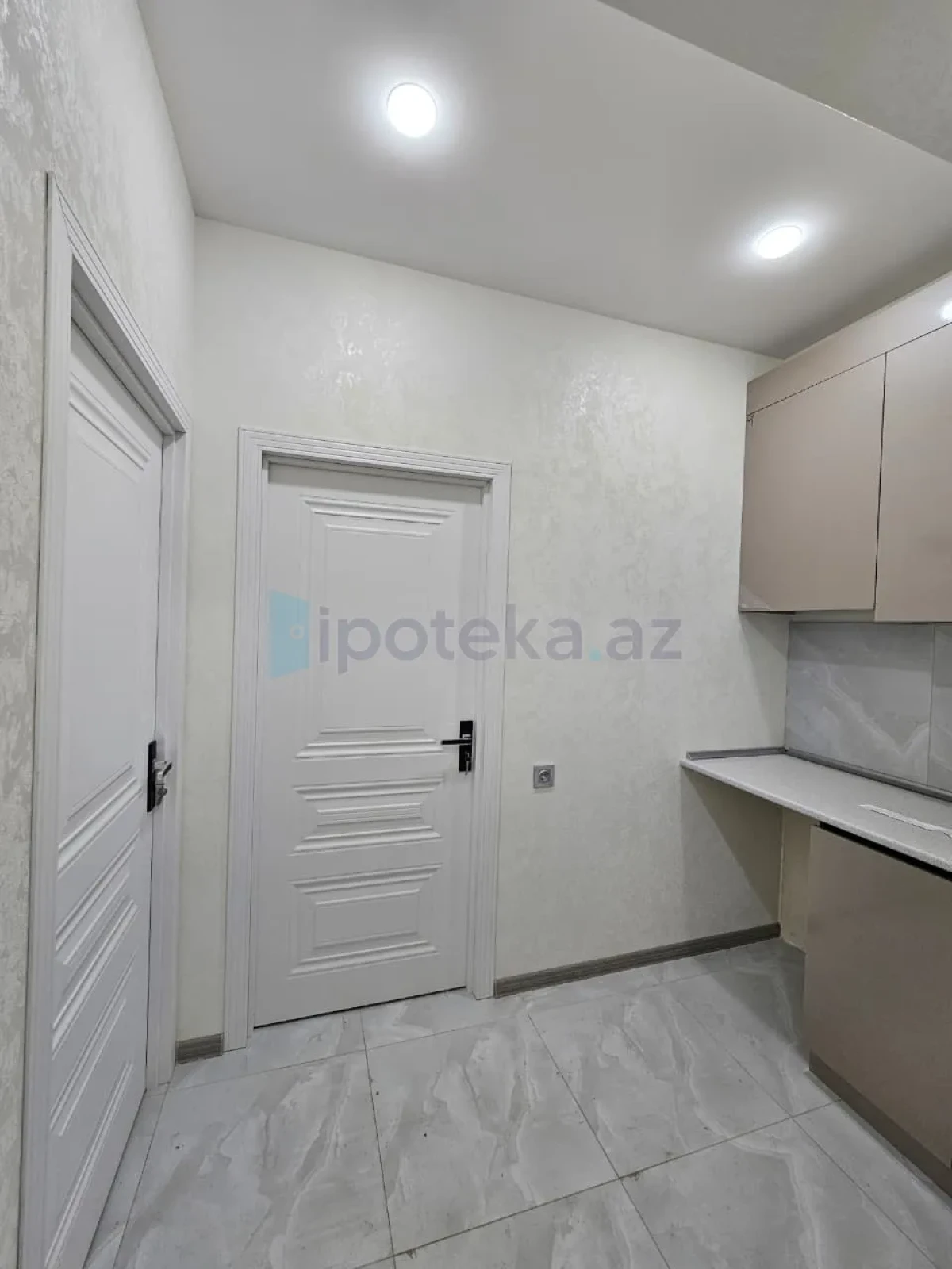 Satılır 2 otaqlı yeni tikili 35 m²