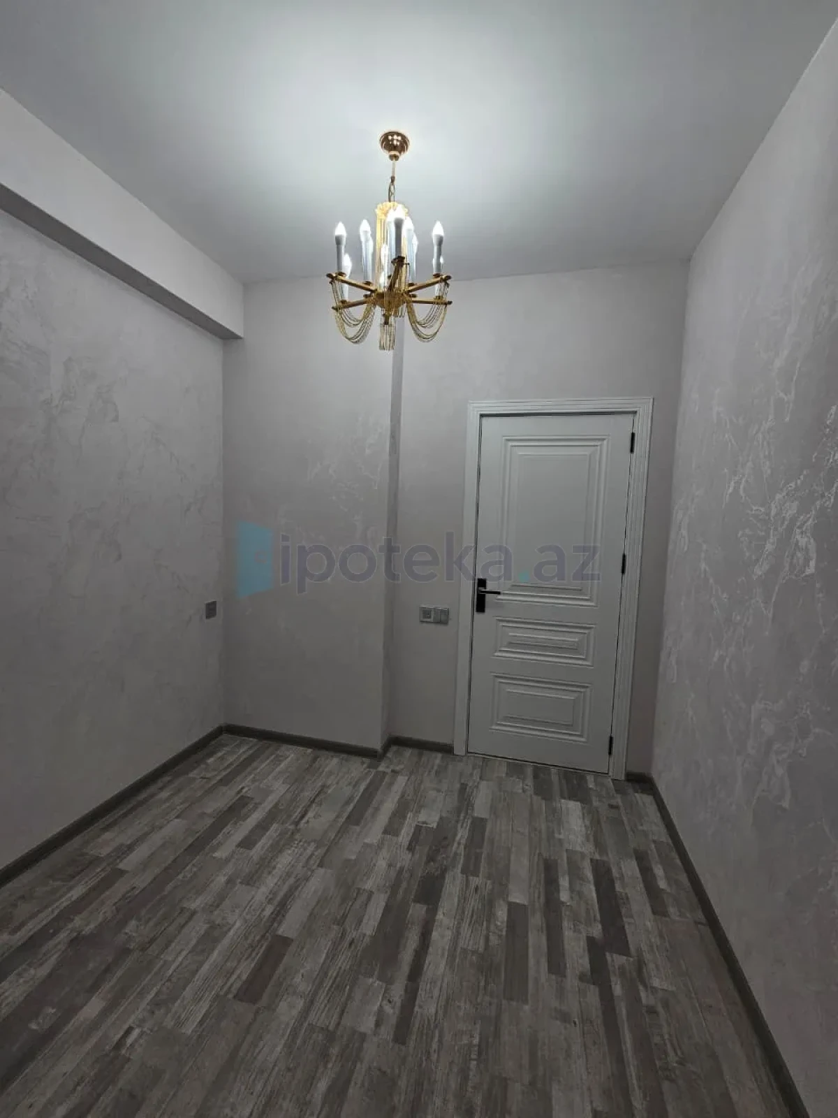 Satılır 2 otaqlı yeni tikili 35 m²