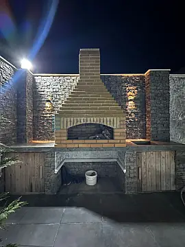 Satılır 4 otaqlı mənzil 150 m²