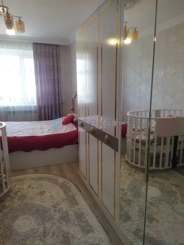 Satılır 3 otaqlı köhnə tikili 70 m²