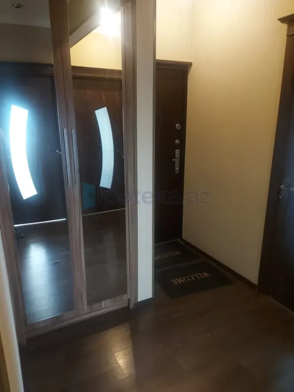 Satılır 3 otaqlı köhnə tikili 80 m²