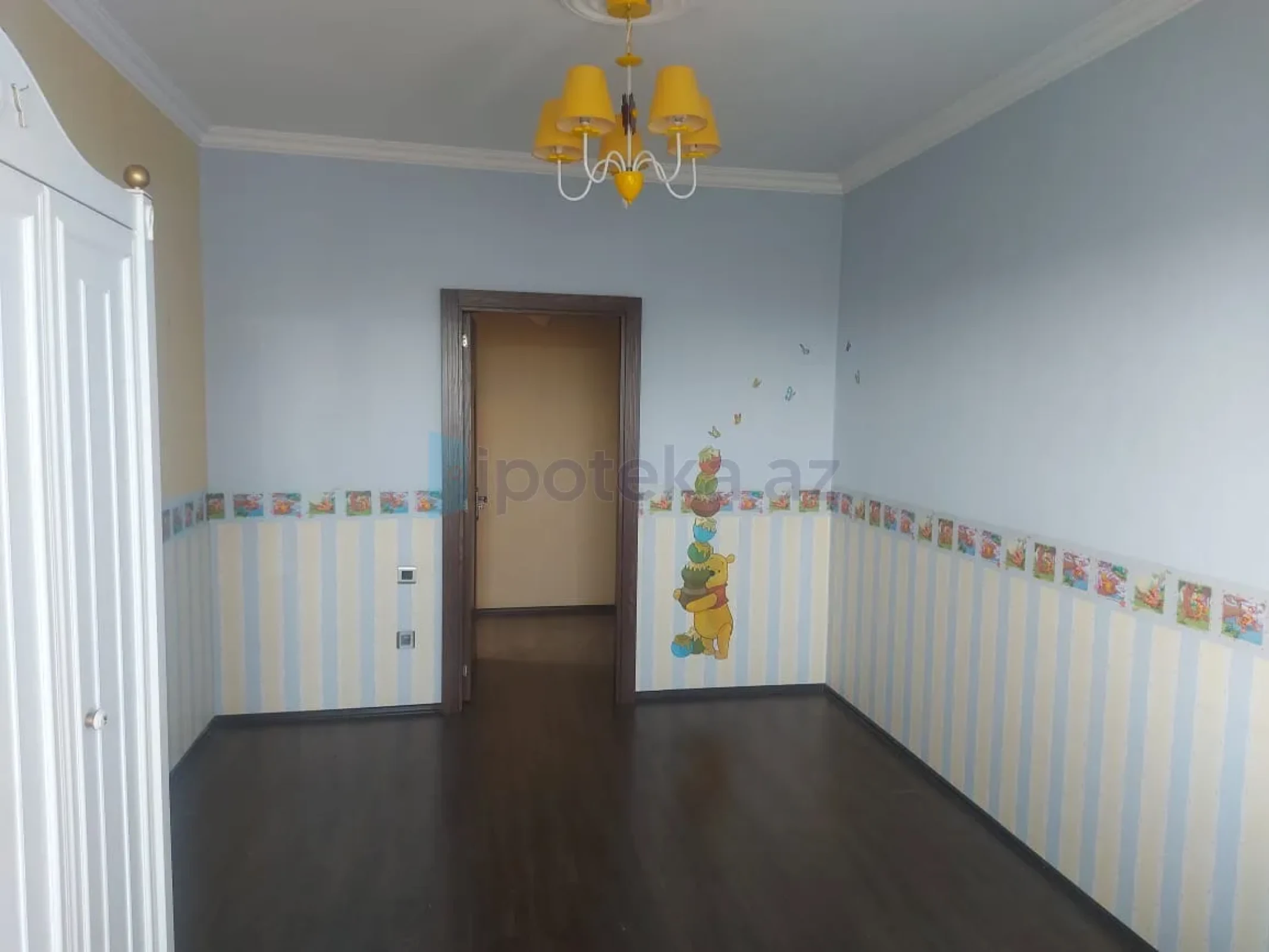 Satılır 3 otaqlı köhnə tikili 80 m²