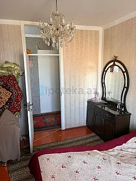 Satılır 2 otaqlı köhnə tikili 60 m²