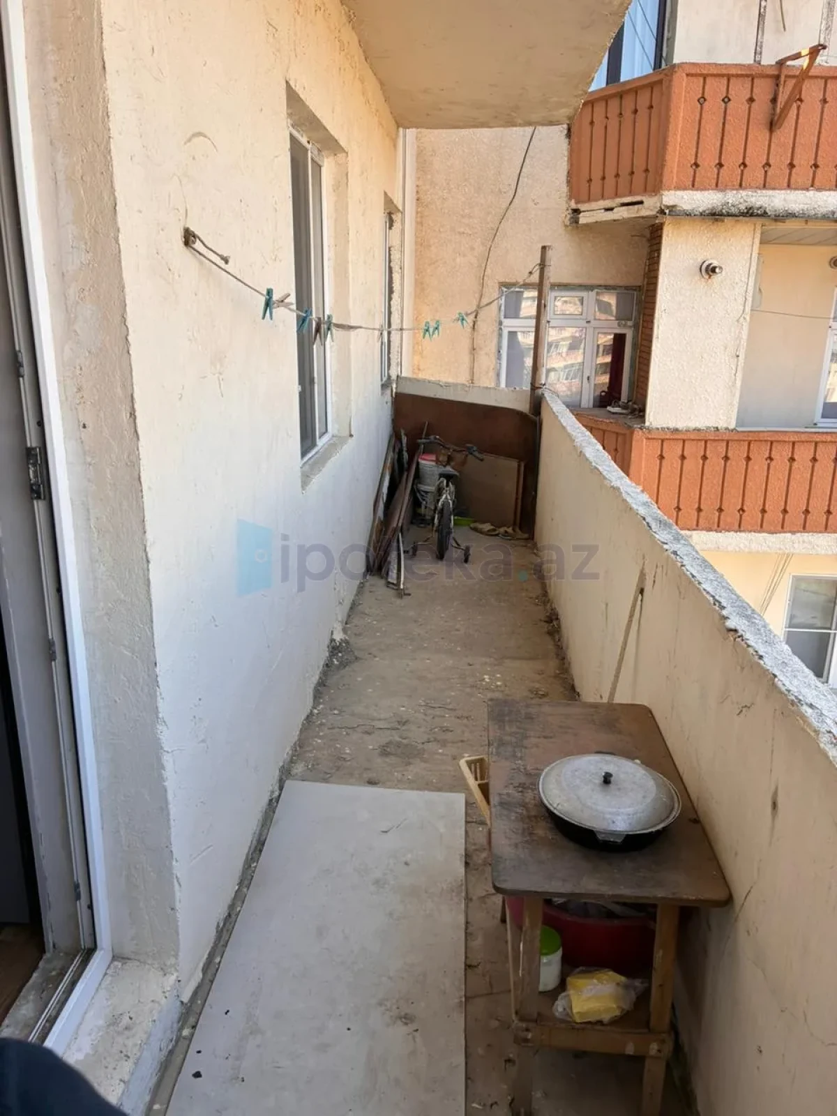 Satılır 2 otaqlı köhnə tikili 60 m²