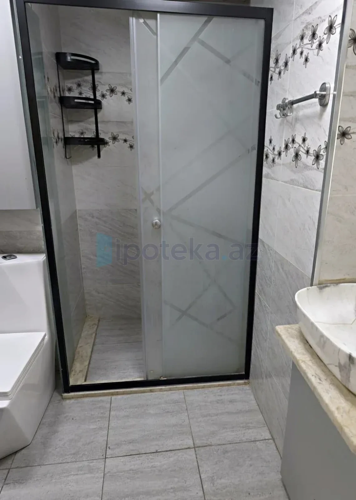 Satılır 2 otaqlı yeni tikili 64 m²