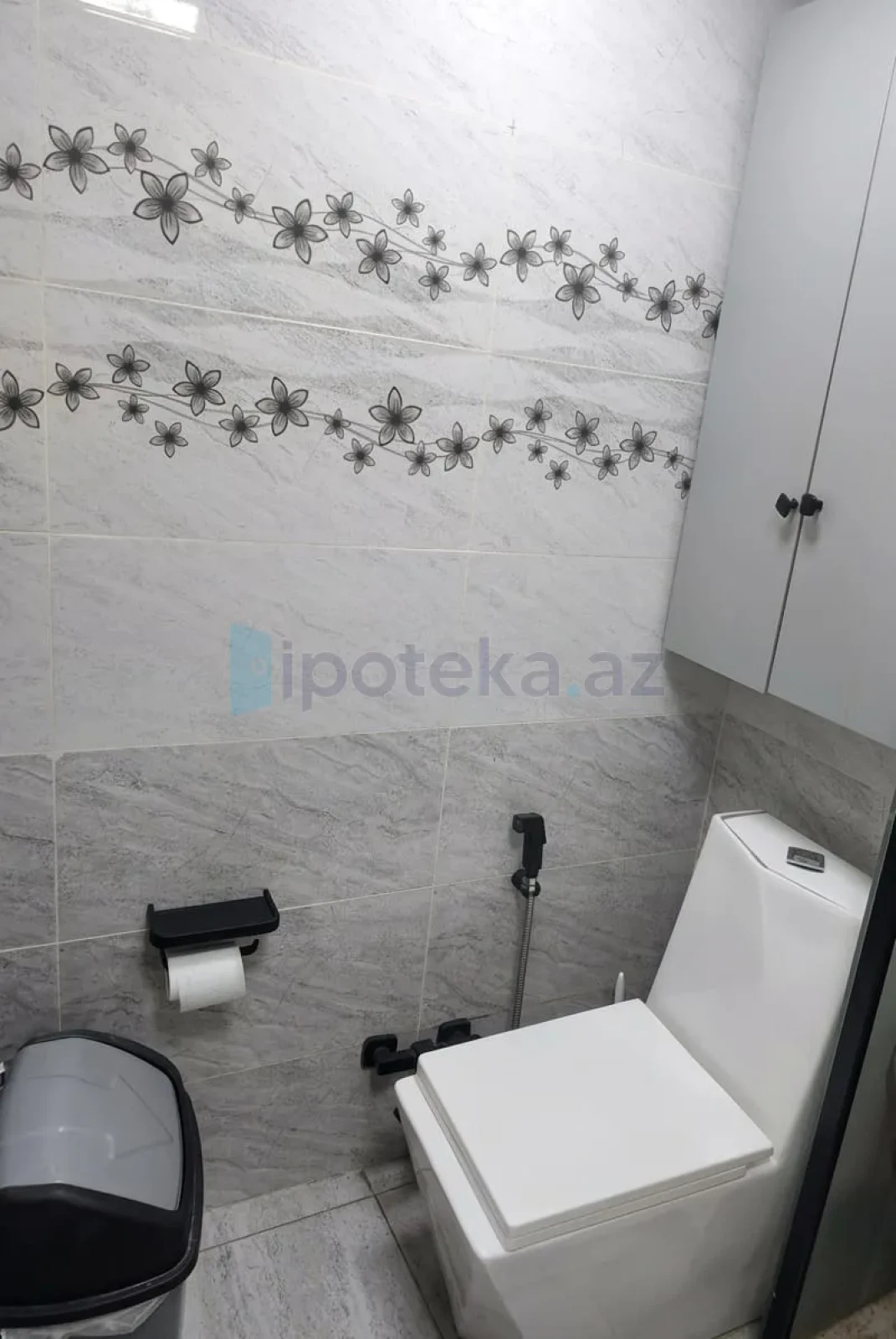 Satılır 2 otaqlı yeni tikili 64 m²