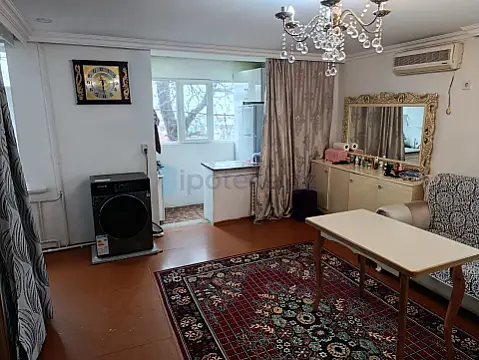 Satılır 2 otaqlı köhnə tikili 34 m²