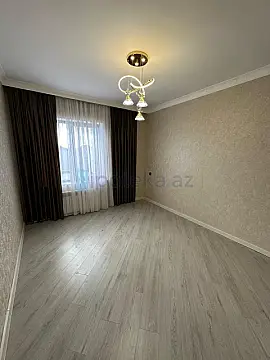 Satılır 5 otaqlı həyət evi 216 m²