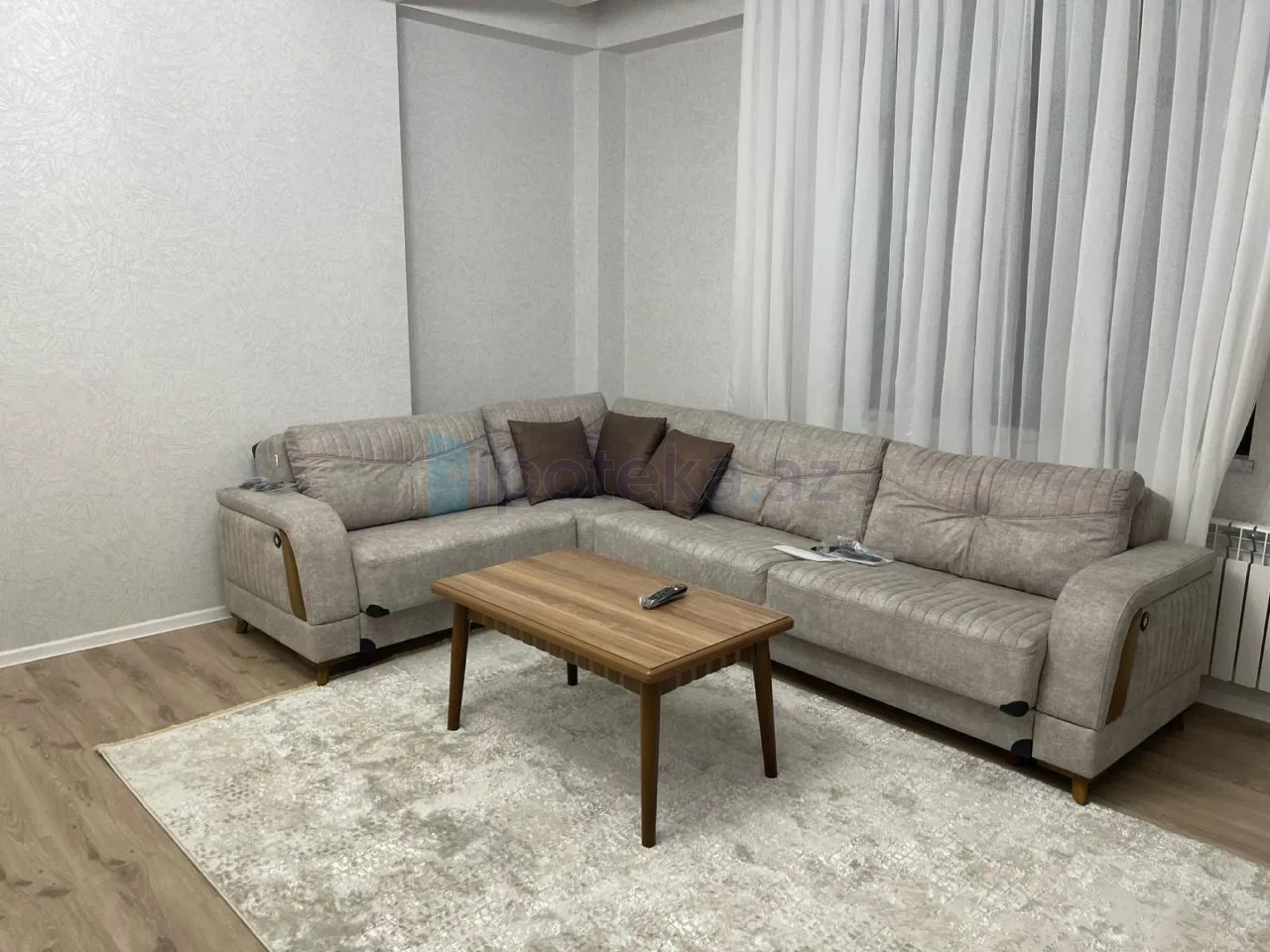 Satılır 2 otaqlı yeni tikili 82 m²