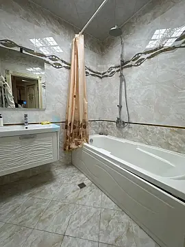 Satılır 2 otaqlı yeni tikili 101 m²