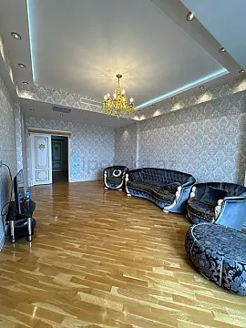Satılır 2 otaqlı yeni tikili 101 m²