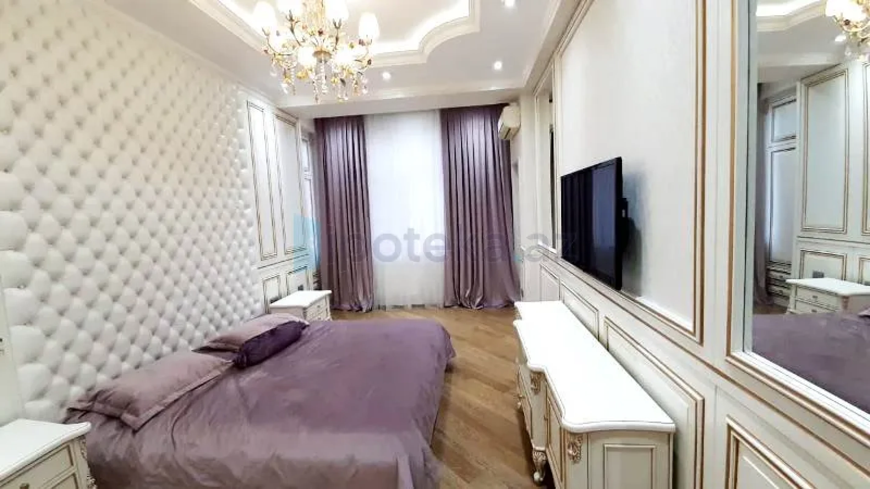 Satılır 4 otaqlı yeni tikili 155 m²