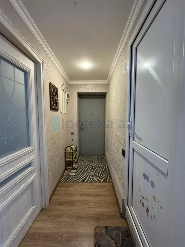 Satılır 3 otaqlı köhnə tikili 75 m²