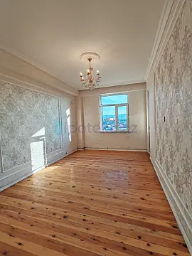 Satılır 3 otaqlı yeni tikili 88 m²