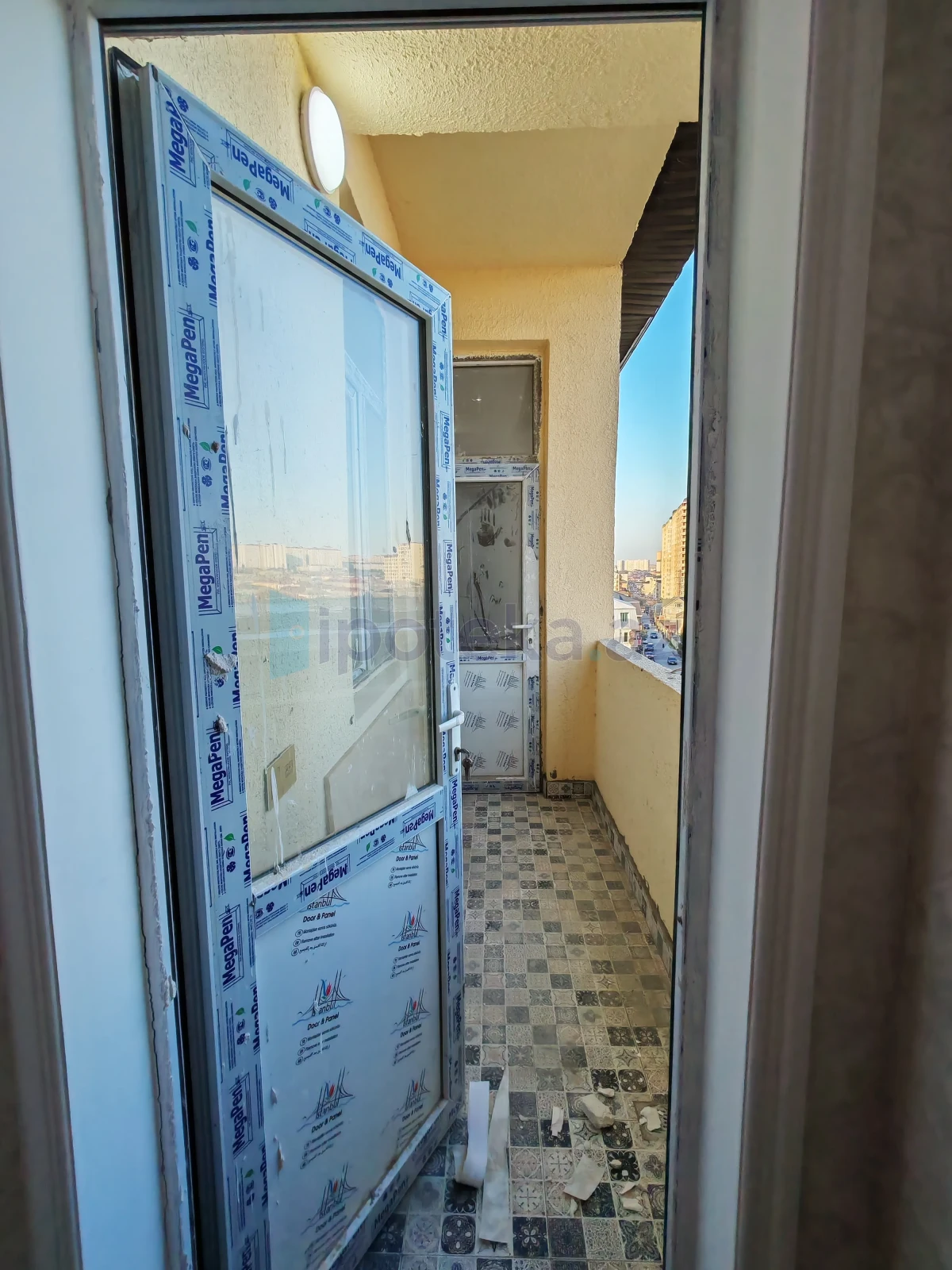 Satılır 3 otaqlı yeni tikili 110 m²