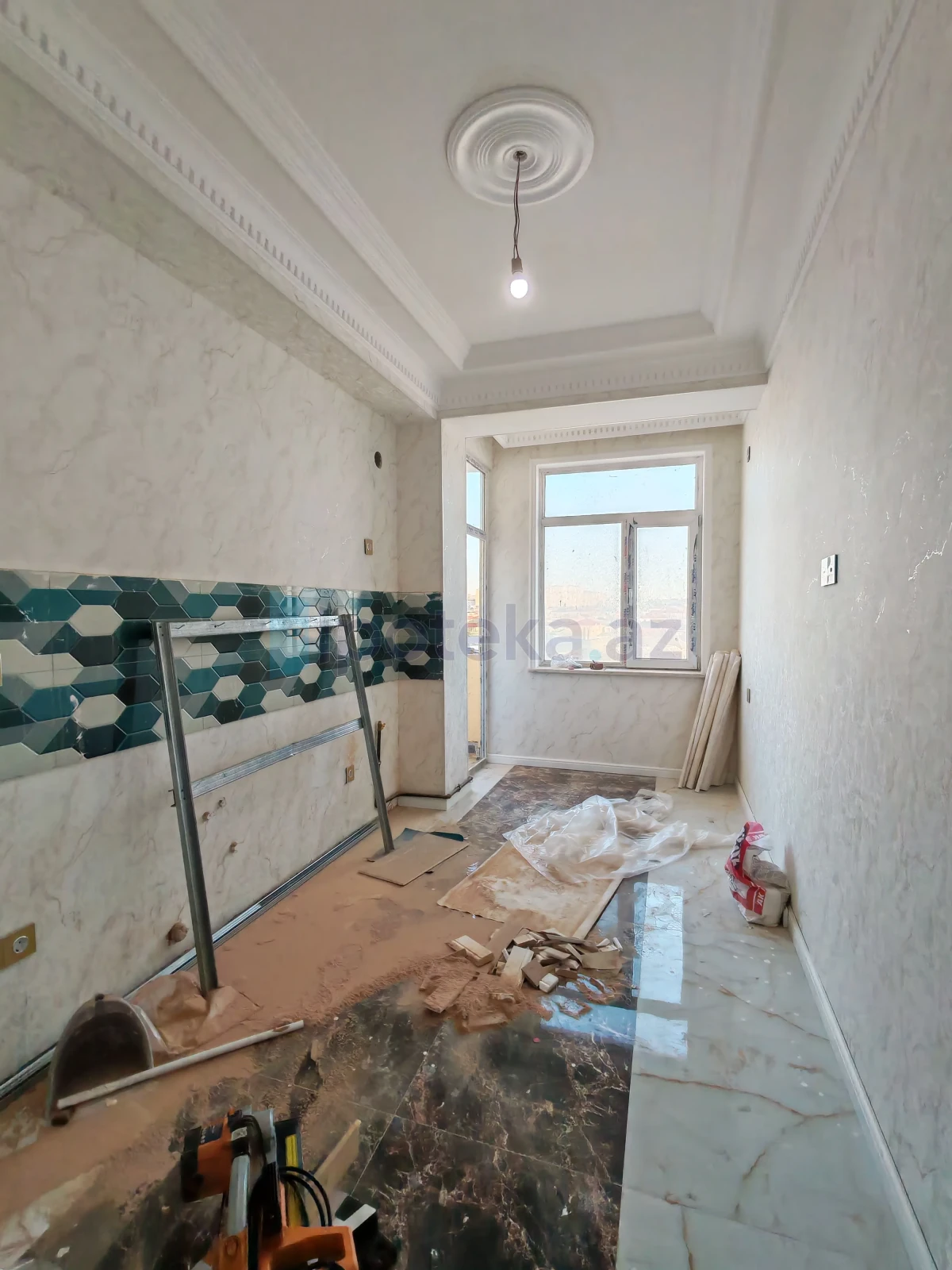 Satılır 3 otaqlı yeni tikili 110 m²