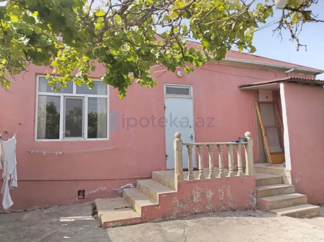 Satılır 4 otaqlı həyət evi 120 m²