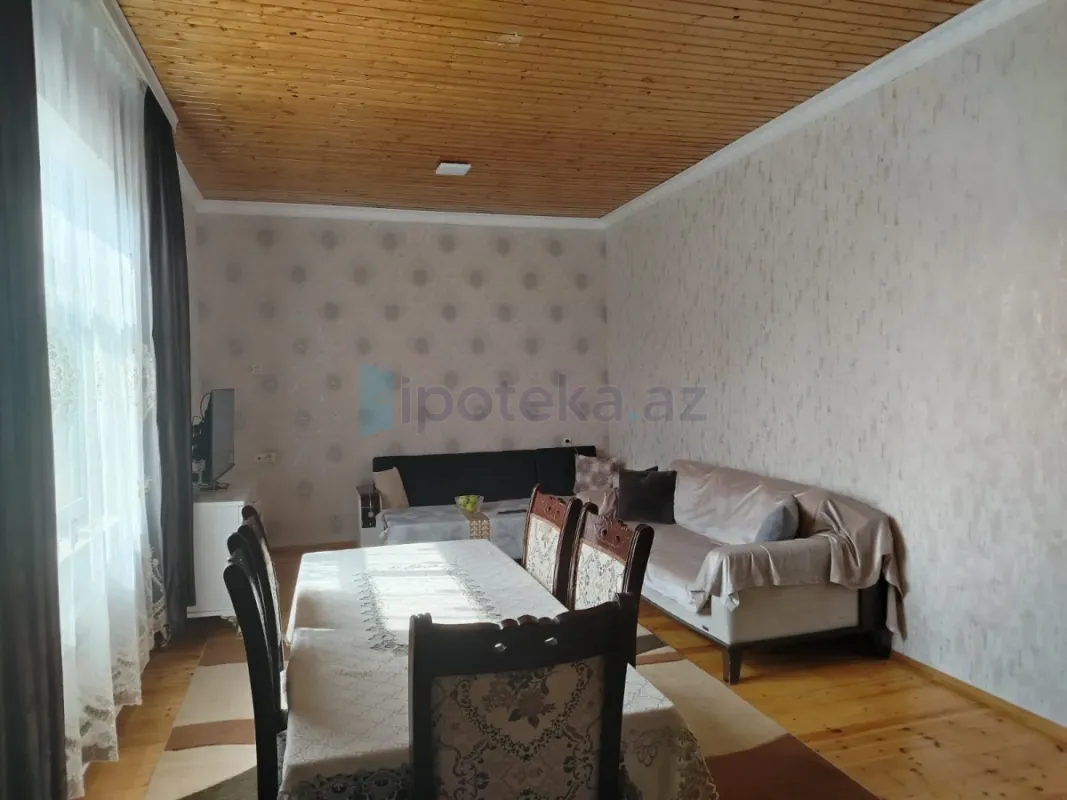 Satılır 4 otaqlı həyət evi 120 m²
