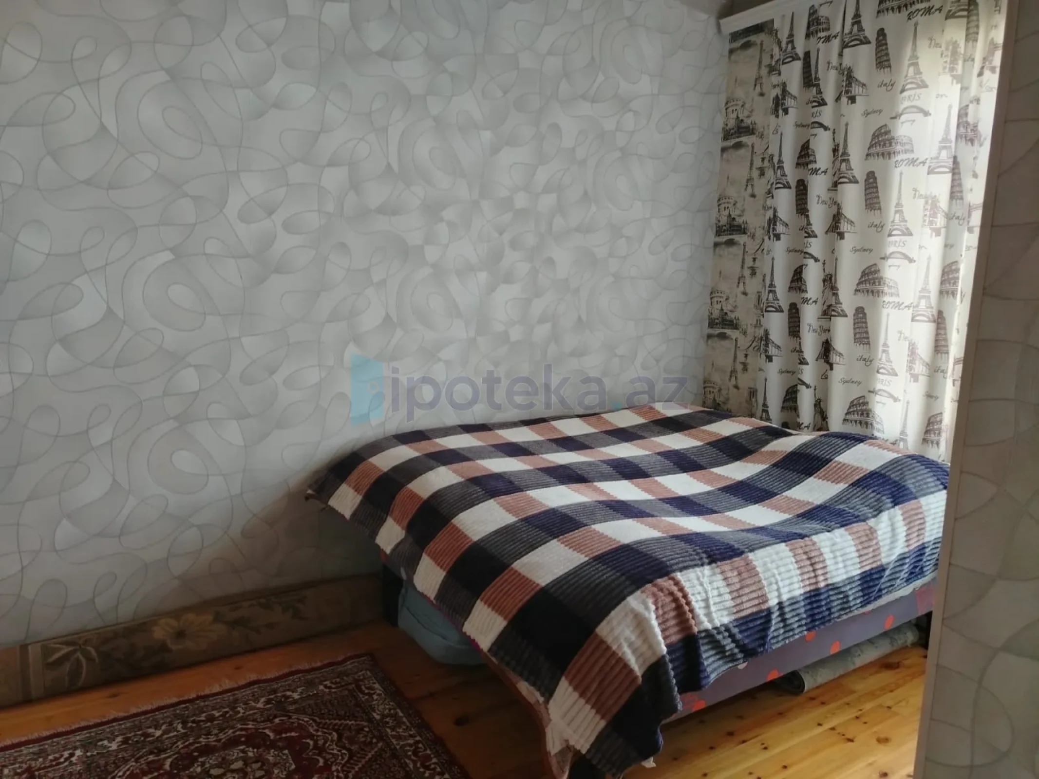 Satılır 4 otaqlı həyət evi 120 m²
