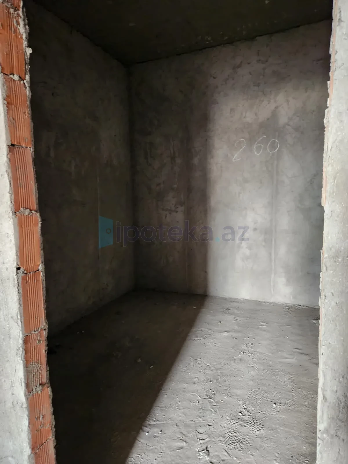 Satılır 3 otaqlı yeni tikili 202.5 m²