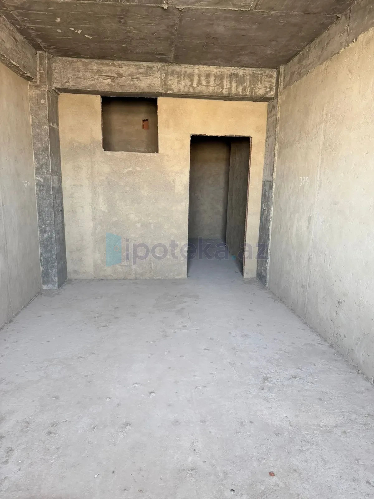 Satılır 1 otaqlı yeni tikili 36.3 m²