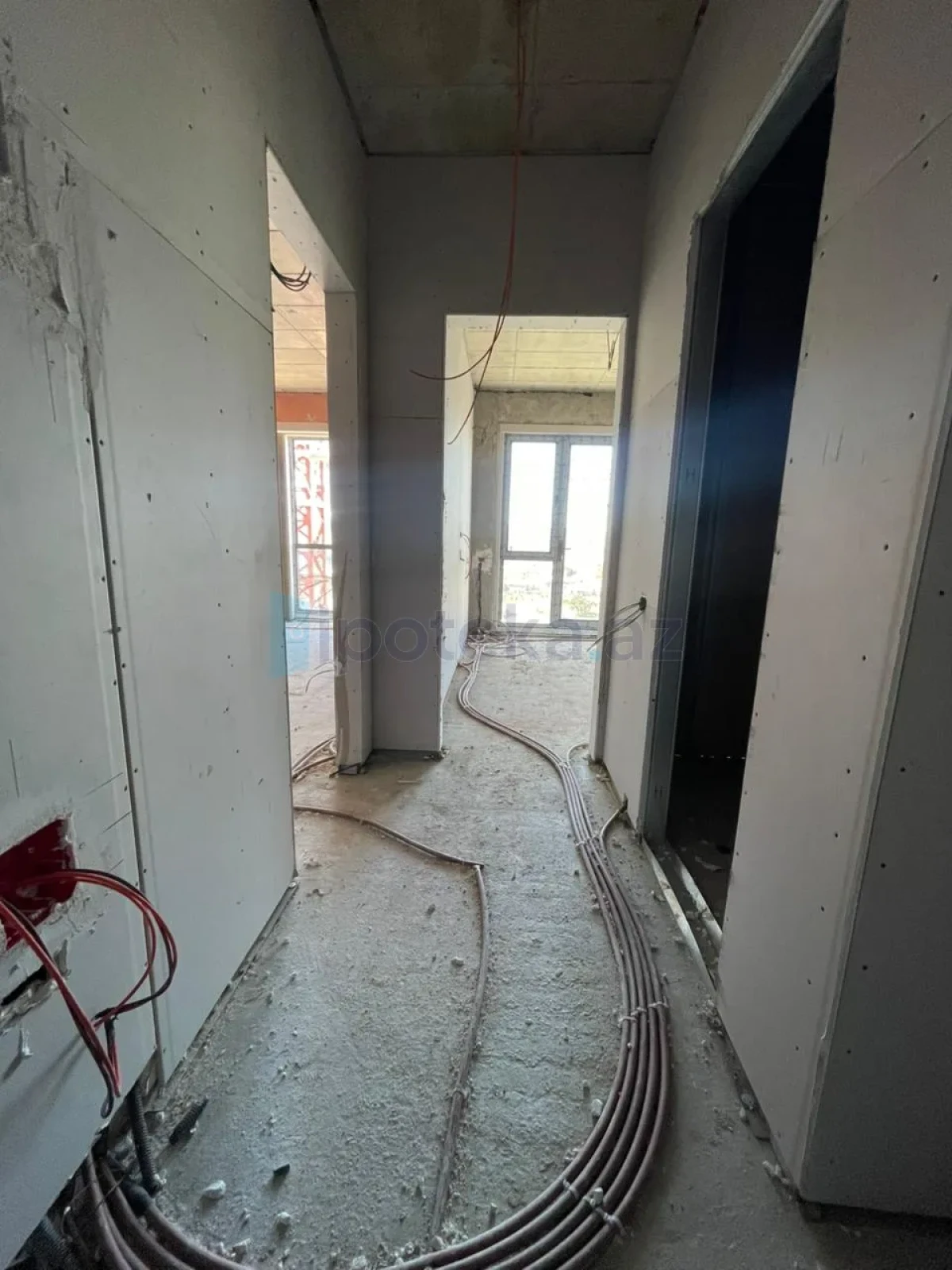 Satılır 2 otaqlı yeni tikili 55.88 m²