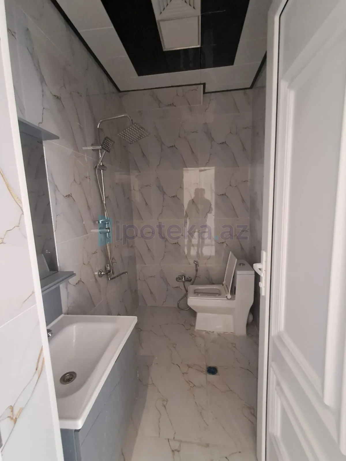 Satılır 5 otaqlı həyət evi 152 m²