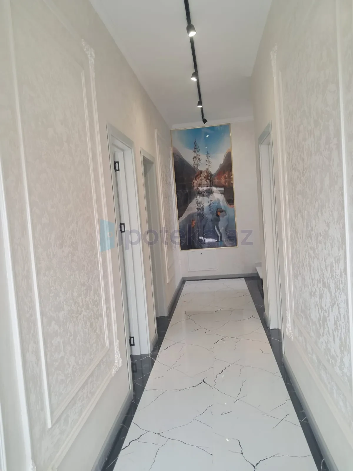 Satılır 5 otaqlı həyət evi 152 m²