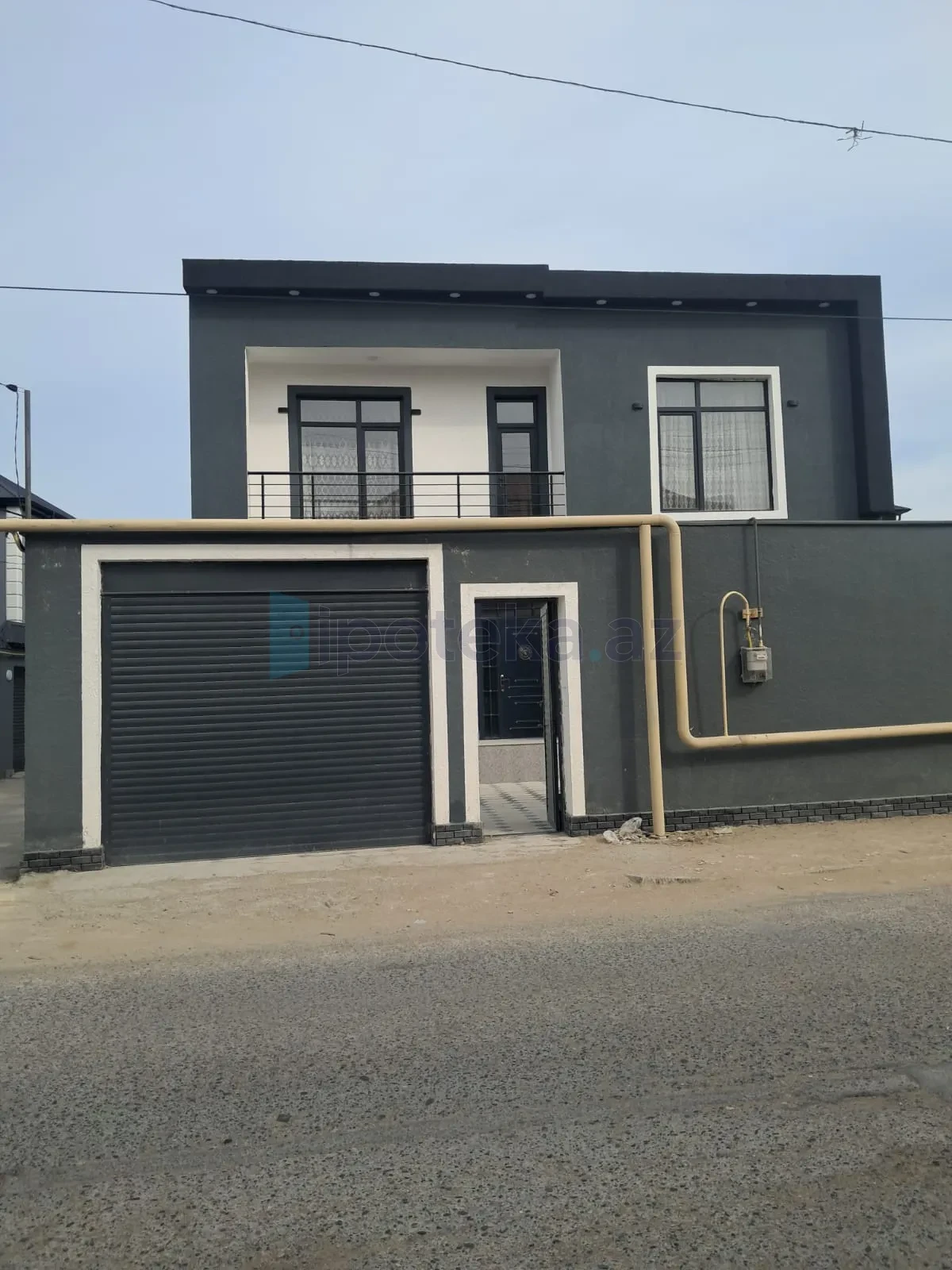 Satılır 5 otaqlı həyət evi 152 m²