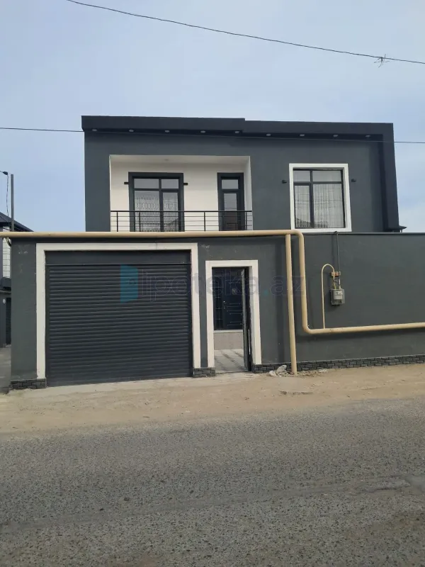 Satılır 5 otaqlı həyət evi 152 m²