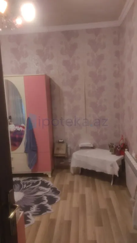 Satılır 4 otaqlı həyət evi 140 m²