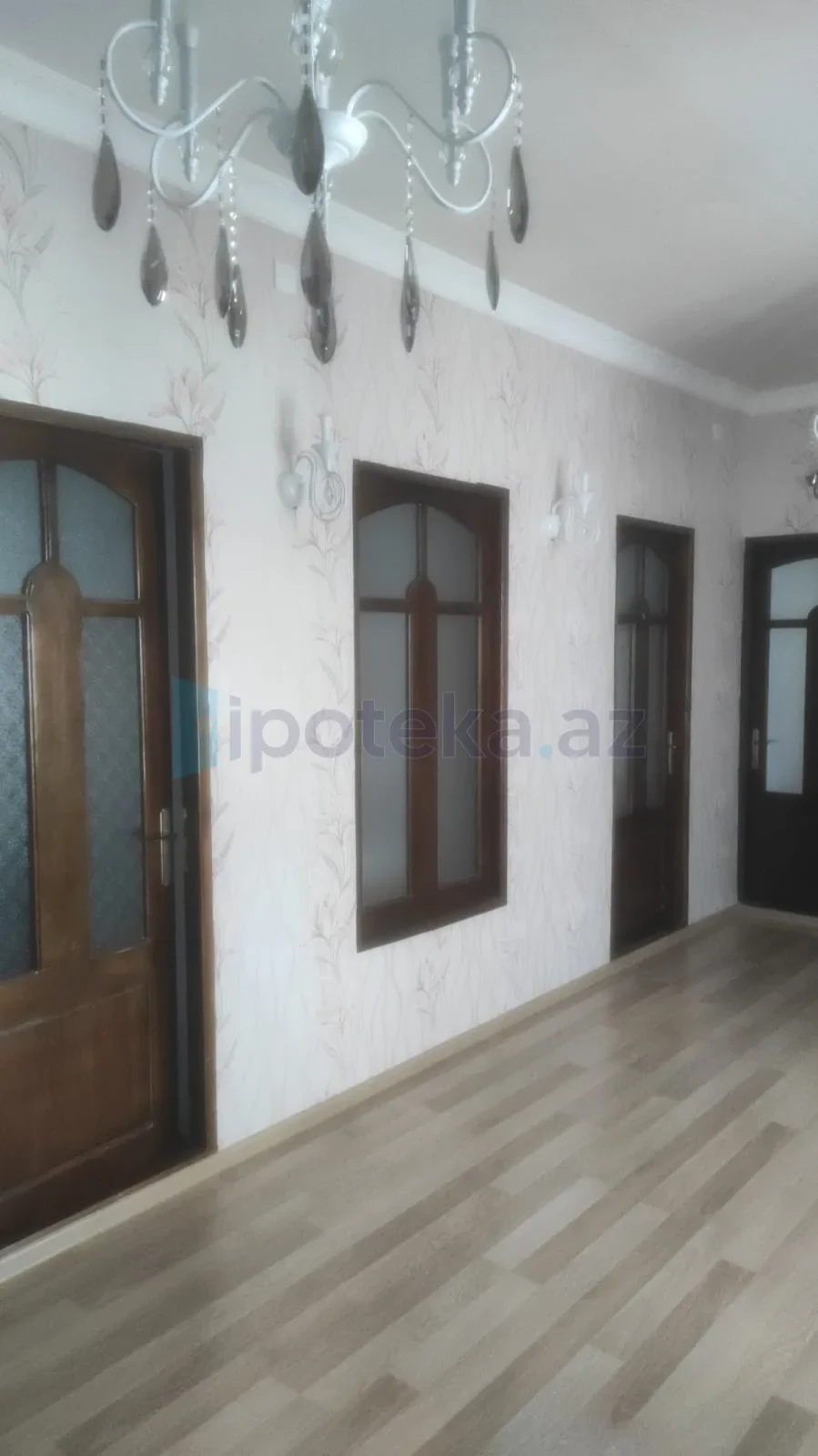 Satılır 4 otaqlı həyət evi 140 m²